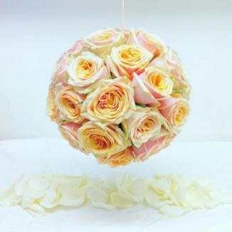 Boule de roses.